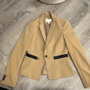 Tan Bar 3 Blazer with Black details